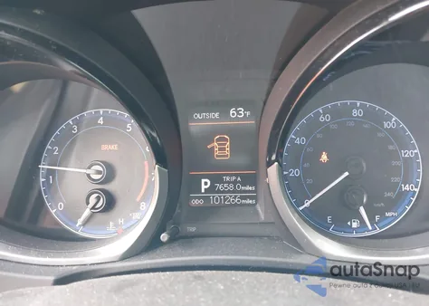 2016 Toyota Corolla S Plus z USA, uszkodzony, nr VIN 2T1BURHE0GC628996